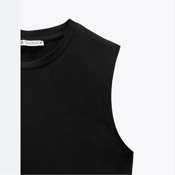 💟ZARA FITTED CROPPED T-SHIRT
BLACK - Picture 3 of 3